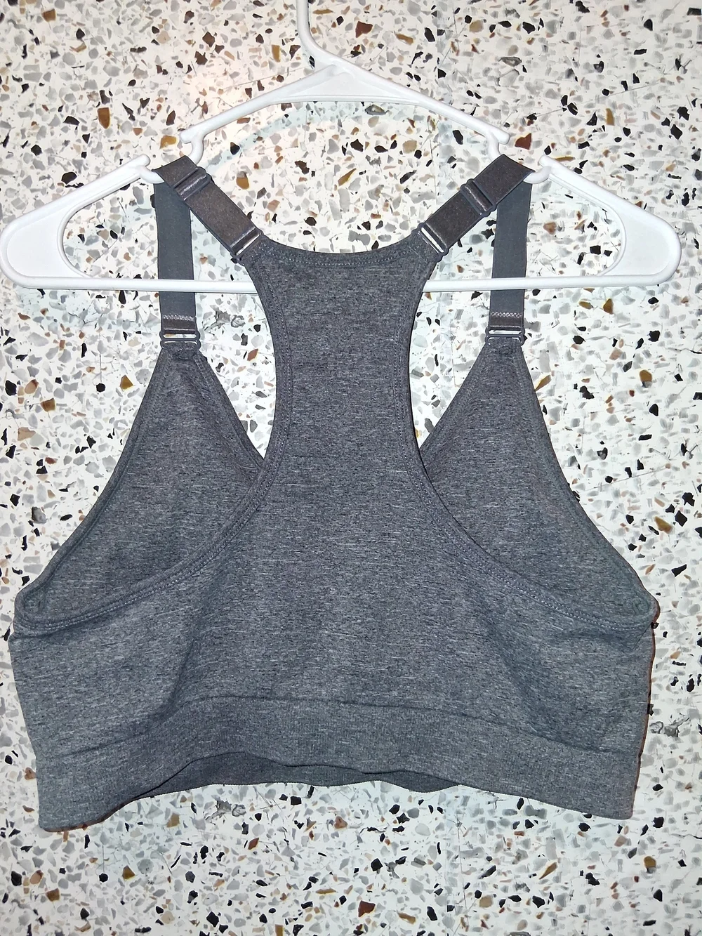 Women's Puma Sports Bra Size XL Gray Padded Wireless